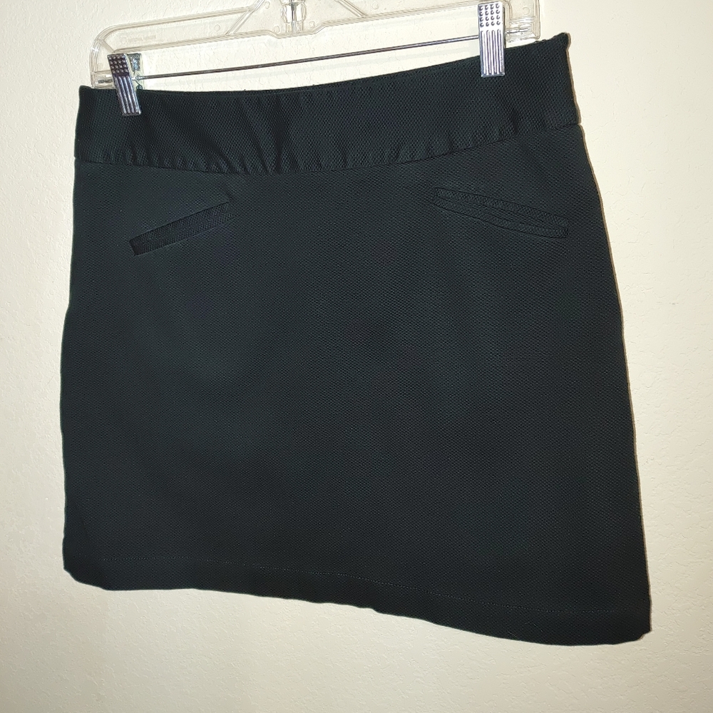 3/$13🌈 GAP Textured Fabric Mini Skirt - Picture 3 of 7
